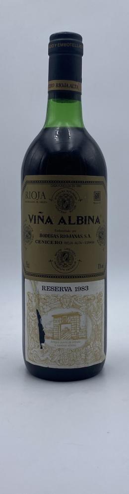 143   -  Viña Albina Reserva 1983